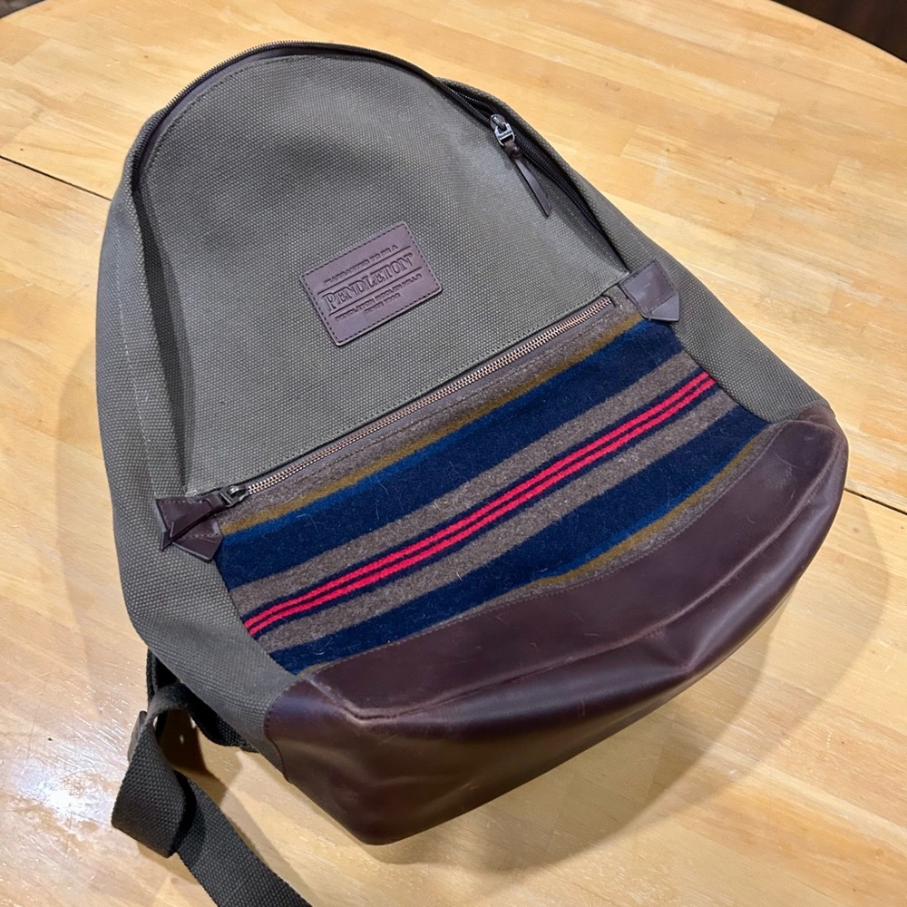Pendleton backpack, like new